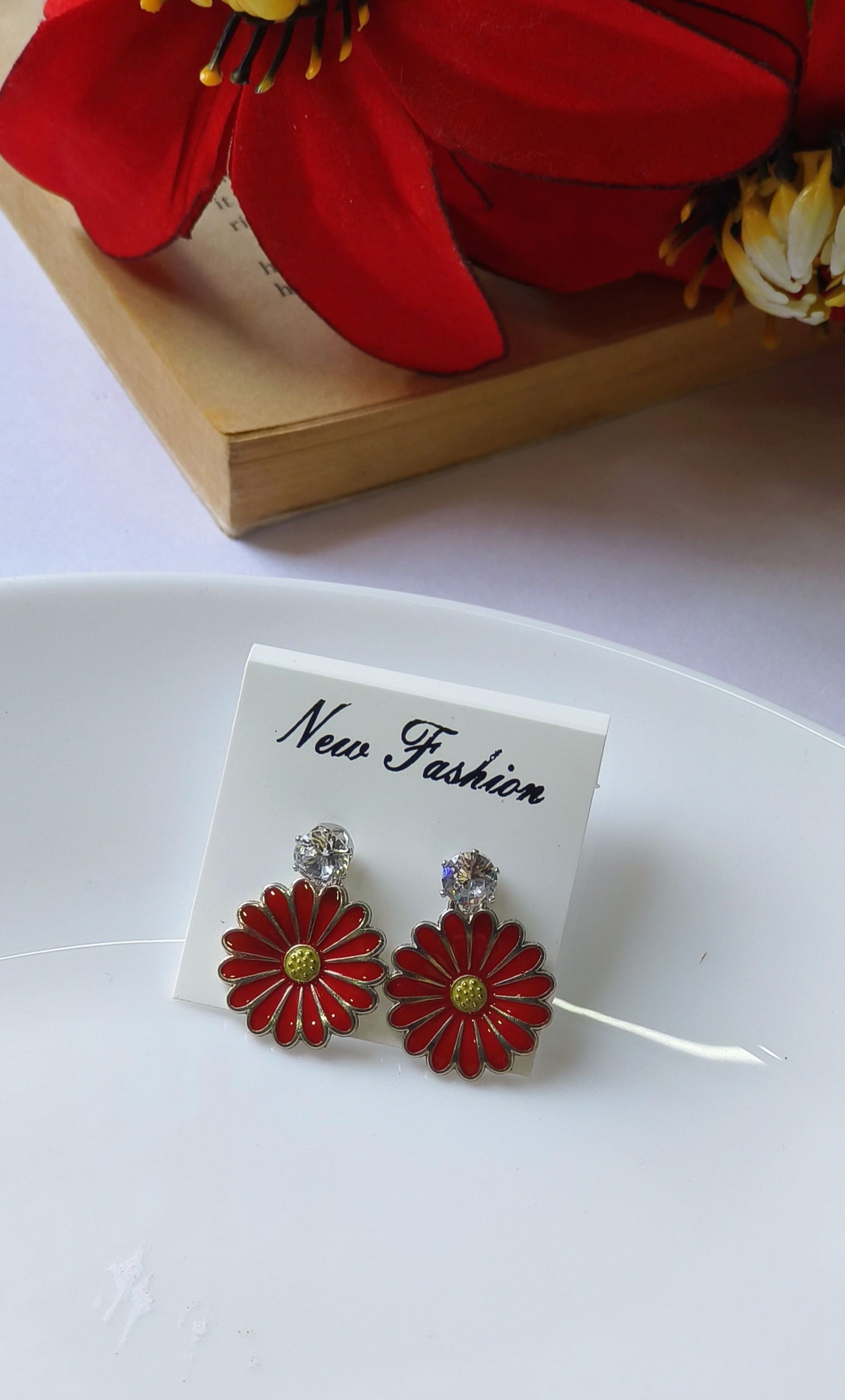 Daisy flower earring